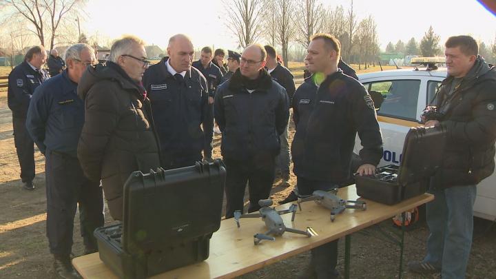 Drónnal és szolgálati autóval gazdagodtak a polgárőrök