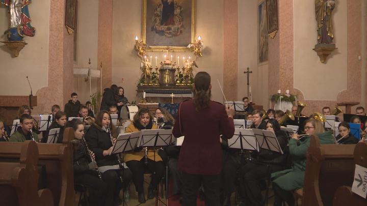 Templomi koncert Nagynyárádon