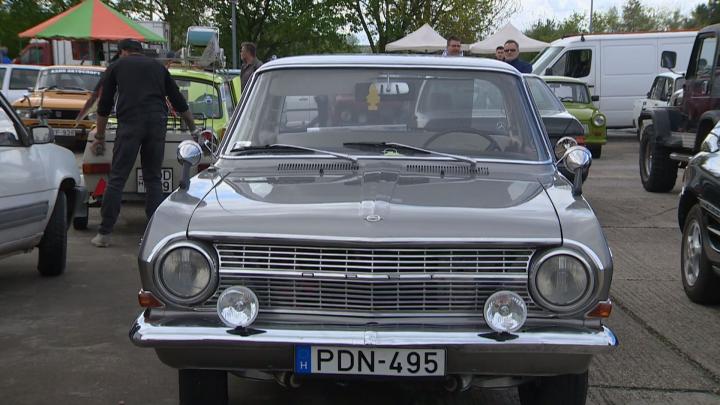 Veteránjármű találkozó