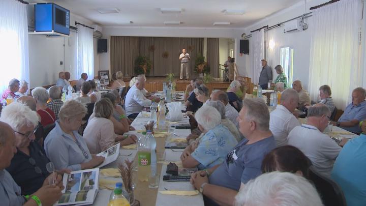 Töttösi elszármazottak találkozója