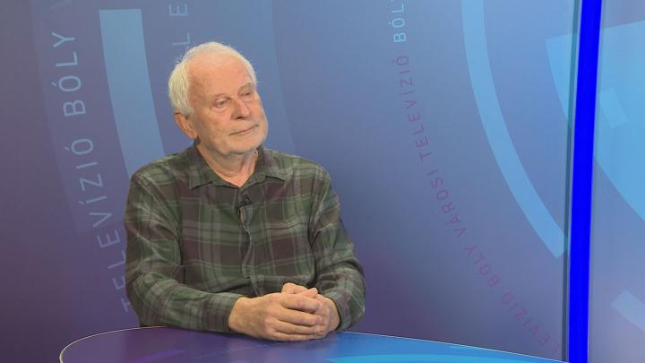 Év végi politikai hajrá