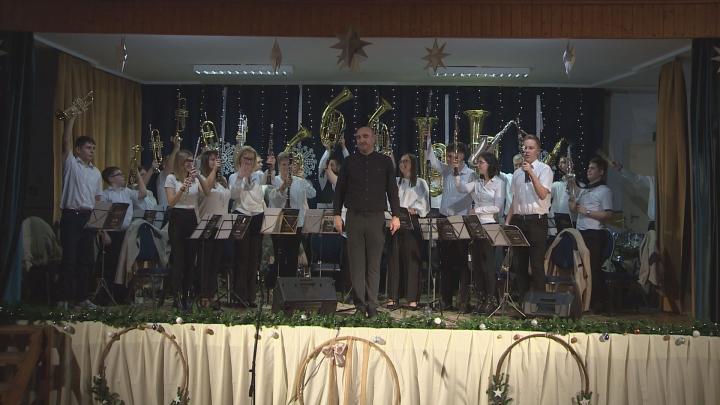 Újévi koncert Lippón