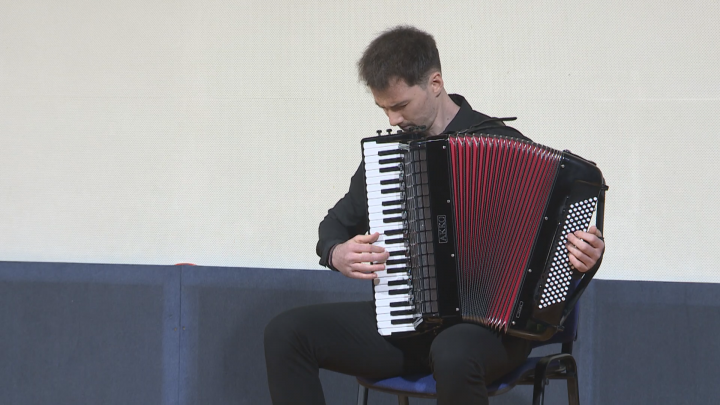 Egykori bólyi diákból zeneművész lett