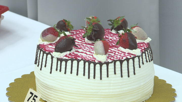 Szerb sütiparádé Mohácson