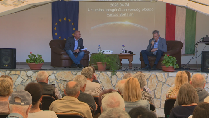 Élménybeszámoló az első magyar űrhajóstól